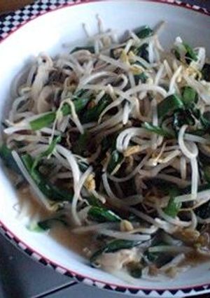 手抜き！ラーメンスープでニラもやし炒め-レシピのメイン写真