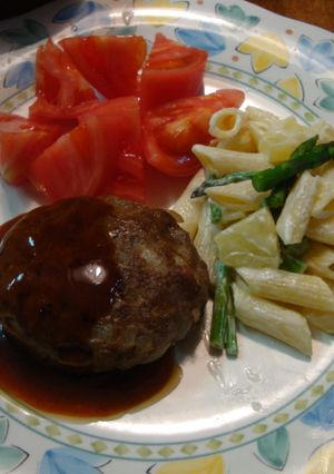 手ごねハンバーグ♪夕食・お弁当・BBQに-レシピのメイン写真