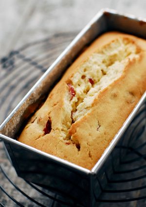 クランベリーとヨーグルトのパウンドケーキ-レシピのメイン写真