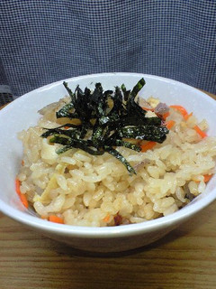 お母さんの味☆昔ながらのかやくご飯♪-レシピのメイン写真