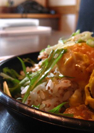 ◆簡単ランチdeおむサラダ丼◆-レシピのメイン写真