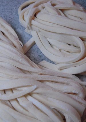 薄力粉で♪子供と一緒に手打ちうどん-レシピのメイン写真