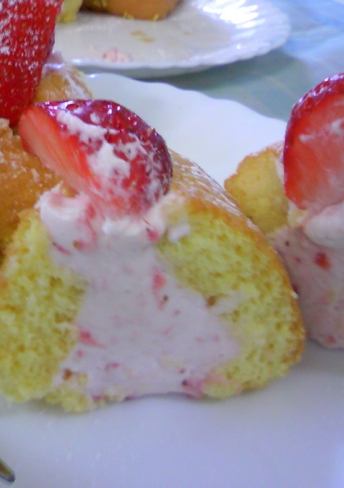 いちごたっぷりの♡おてがるショートケーキ-レシピのメイン写真