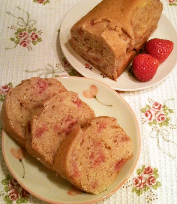 春色★いちごのパウンドケーキ-レシピのメイン写真