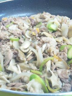 □■豚肉とアスパラとまいたけの炒め物■□-レシピのメイン写真