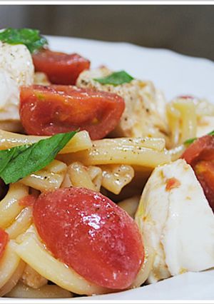 水牛のモッツァレラとトマトの冷製パスタ-レシピのメイン写真