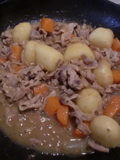 フライパンでつくる味のしみた肉じゃが-レシピのメイン写真