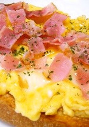 ベーコンはチン☆　とろとろたまごトースト-レシピのメイン写真