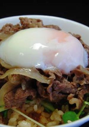 サラダ牛丼温玉のせ♪-レシピのメイン写真