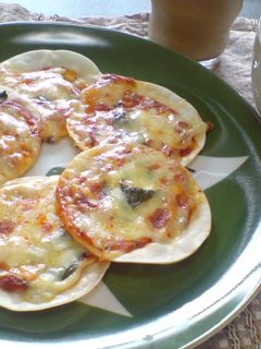 餃子の皮ピザ-レシピのメイン写真