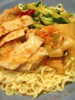 ゆで鶏のピリ辛ダレ麺-レシピのメイン写真