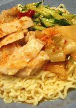 ゆで鶏のピリ辛ダレ麺-レシピのメイン写真