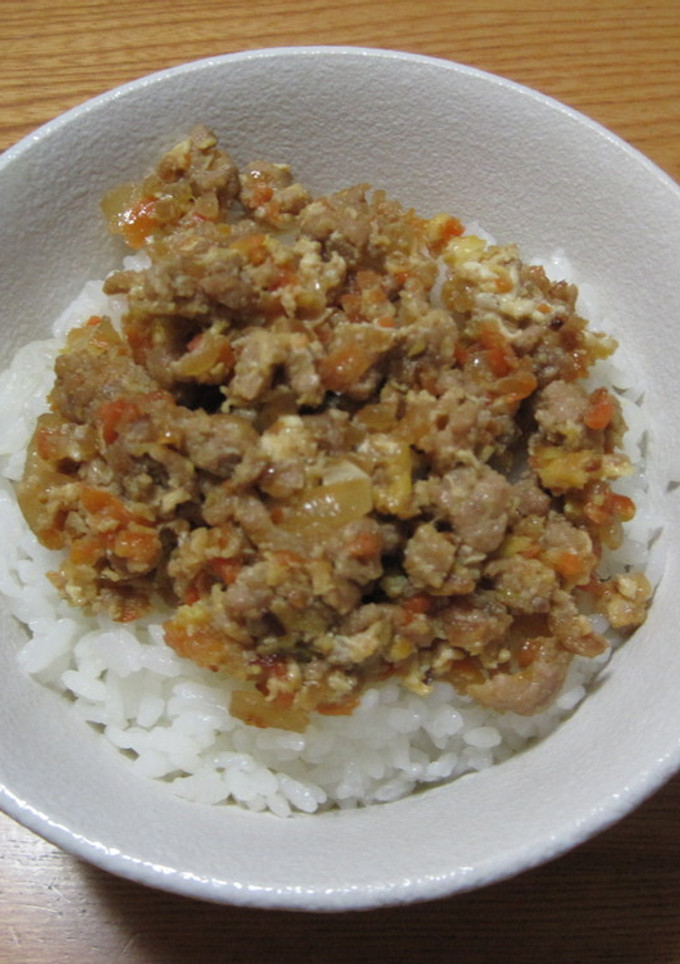 簡単　ザ・にん玉ひき肉丼-レシピのメイン写真