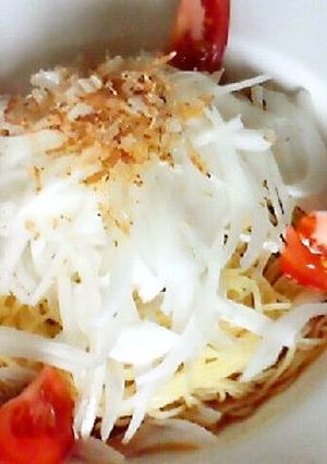 ランチに「新玉ねぎの冷やし中華」-レシピのメイン写真
