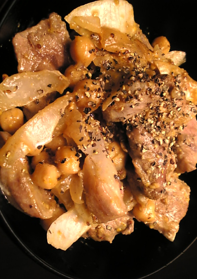 ラム肉とひよこ豆と玉葱のマスタード炒め-レシピのメイン写真