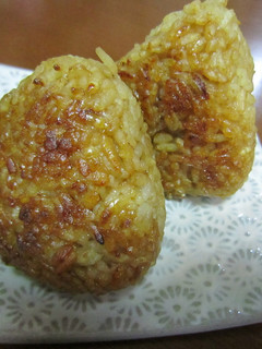 焼きおむすび パルメザンチーズ味-レシピのメイン写真