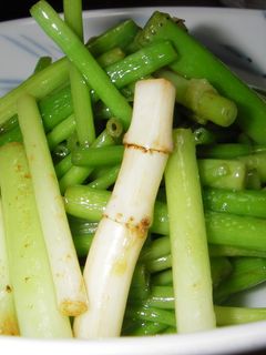 根三つ葉の簡単茎炒め-レシピのメイン写真