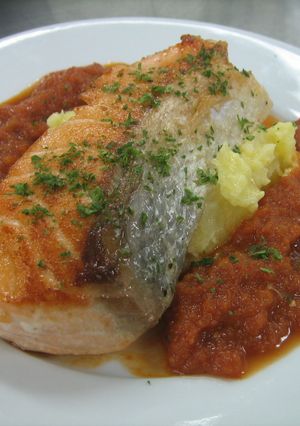 サーモンの焼き～洋風トマトソース～♪-レシピのメイン写真