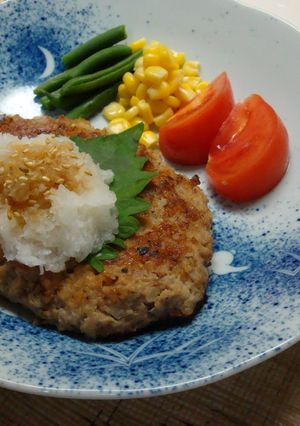 美味しくてヘルシー♪納豆ハンバーグ-レシピのメイン写真