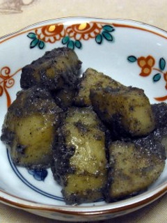 じゃがいもの黒ゴマみそ煮-レシピのメイン写真