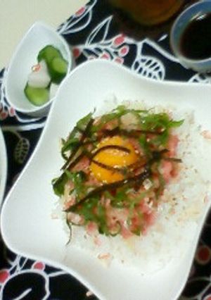 薬味たっぷり☆まぐろユッケ丼-レシピのメイン写真
