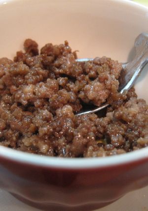 簡単♪シンプル味付けの甘辛肉そぼろ-レシピのメイン写真