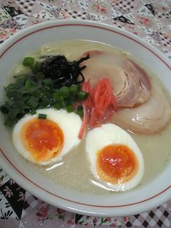 100円のとんこつラーメン♪-レシピのメイン写真