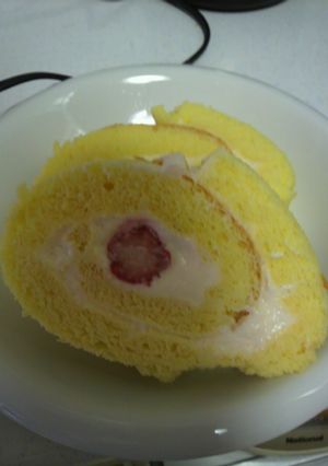 イチゴチョコのムースロールケーキ-レシピのメイン写真