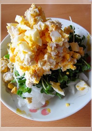 余ったお刺身で美味しいサラダ-レシピのメイン写真