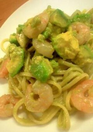 エビとアボカドのオイルソースパスタ-レシピのメイン写真