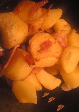 ベーコンとじゃがいもの焼肉のタレ炒め-レシピのメイン写真