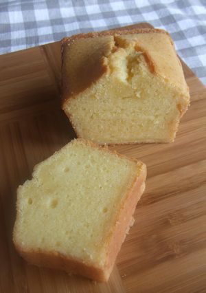 ふんわりバター*　パウンドケーキ-レシピのメイン写真