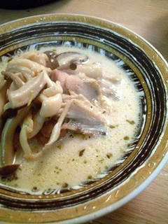 きのこと鶏のハーブ風味豆乳スープ-レシピのメイン写真