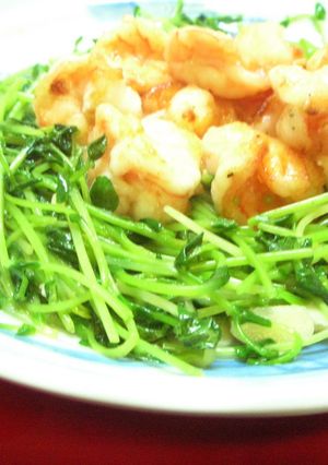 台湾家庭料理☆豆苗＆蝦の炒め☆-レシピのメイン写真