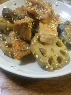 レンコンと豚肉の甘辛炒め-レシピのメイン写真