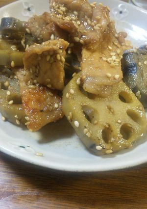 レンコンと豚肉の甘辛炒め-レシピのメイン写真