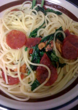 春菊とサラミのパスタ-レシピのメイン写真