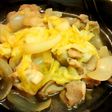 春キャベツと新玉ねぎと鶏モモで「煮物」