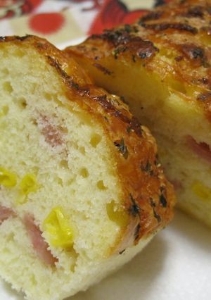 ウィンナーとコーンのパウンドケーキ-レシピのメイン写真