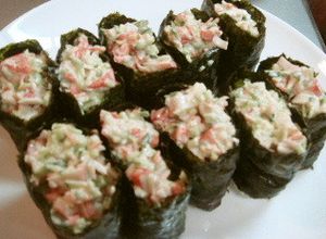 *胡瓜とカニカマだけ！カニサラダ軍艦巻*-レシピのメイン写真