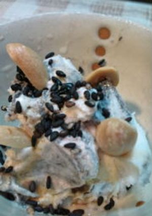 ナッツと黒ゴマの秘密の隠し味アイス-レシピのメイン写真