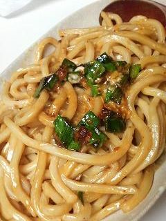ラー油が美味しい♪卵辛うまうどん-レシピのメイン写真