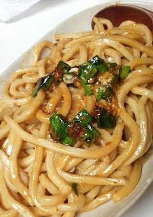 ラー油が美味しい♪卵辛うまうどん-レシピのメイン写真