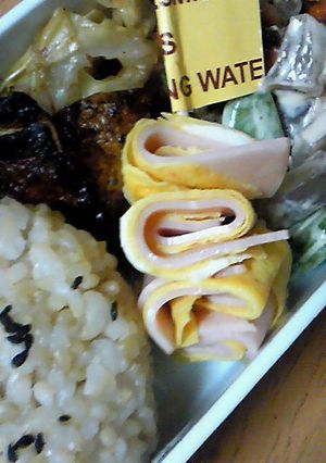 お弁当に★ハムと薄焼き卵の巻き巻き-レシピのメイン写真
