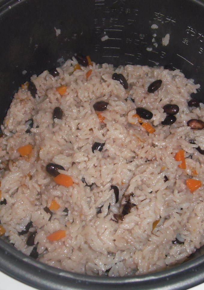 黒豆の炊き込みご飯-レシピのメイン写真