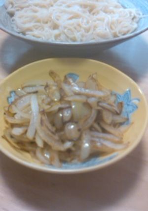 ひやむぎ・そうめんの薬味・炒め玉ねぎ-レシピのメイン写真
