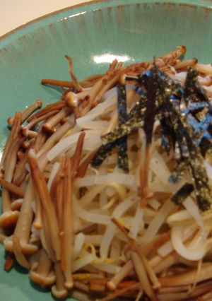チン♪するだけ!もやしとえのきのぶっかけ-レシピのメイン写真