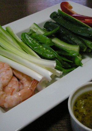 季節の野菜と海老をバーニャカウダーで。-レシピのメイン写真