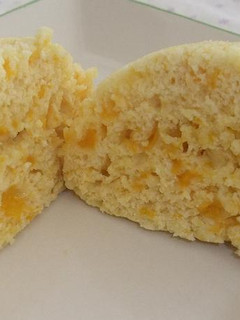 ホットケーキミックスで☆桃のレンジケーキ-レシピのメイン写真