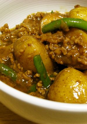 新じゃがのカレーそぼろ煮-レシピのメイン写真